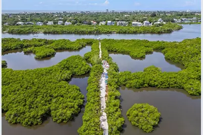 4937 Landings Court, Sarasota, FL 34231 - Photo 34