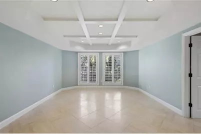 4937 Landings Court, Sarasota, FL 34231 - Photo 16