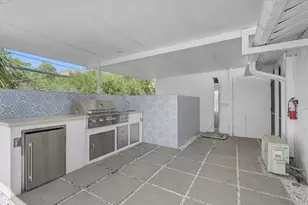 3515 La Paloma Ave, Sarasota, FL 34242 - Photo 10