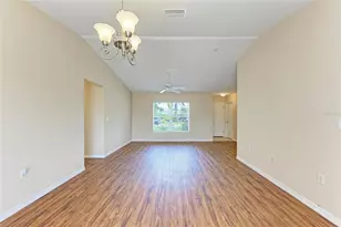 1067 Rosedale Rd, Venice, FL 34293 - Photo 6