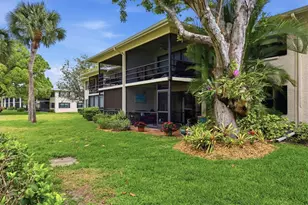 7130 Fairway Bend Ln, Sarasota, FL 34243 - Photo 30