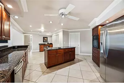 3953 Prairie Dunes Drive, Sarasota, FL 34238 - Photo 18
