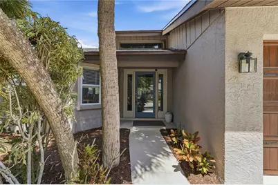 3953 Prairie Dunes Drive, Sarasota, FL 34238 - Photo 4