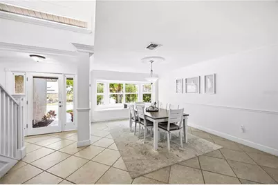 3953 Prairie Dunes Drive, Sarasota, FL 34238 - Photo 8