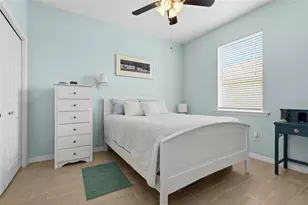 6240 Falcon Lair Dr, North Port, FL 34287 - Photo 38