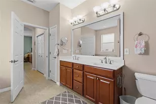 6240 Falcon Lair Dr, North Port, FL 34287 - Photo 36