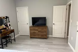 2431 Midnight Pearl Dr, Sarasota, FL 34240 - Photo 22