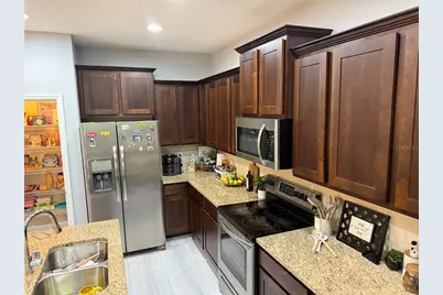 2431 Midnight Pearl Drive, Sarasota, FL 34240 - Photo 8
