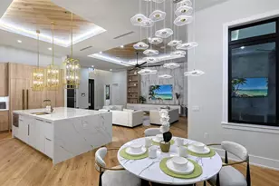 413 Island Cir, Sarasota, FL 34242 - Photo 16