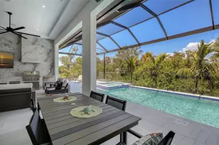 413 Island Cir, Sarasota, FL 34242 - Photo 34