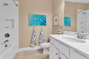 5589 Cannes Cir, Sarasota, FL 34231 - Photo 26