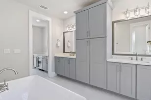 508 Laurel Pk Dr, Sarasota, FL 34236 - Photo 24