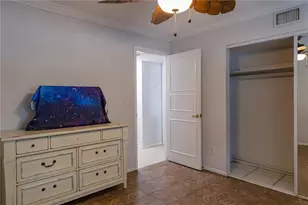 4805 Rilma Ave, Sarasota, FL 34234 - Photo 10