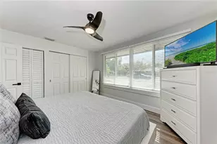 339 Suwanee Ave, Sarasota, FL 34243 - Photo 12