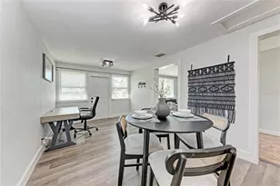 339 Suwanee Ave, Sarasota, FL 34243 - Photo 10