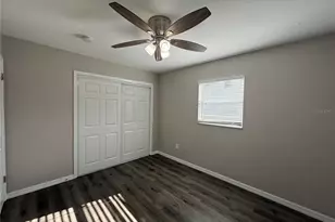 518 Briarwood Rd, Venice, FL 34293 - Photo 10