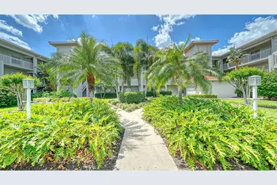 9320 Clubside Circle #2106, Sarasota, FL 34238 - Photo 2