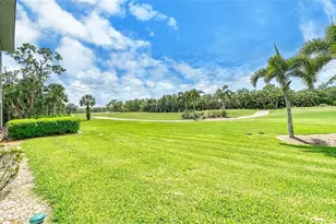 9320 Clubside Cir, Sarasota, FL 34238 - Photo 24