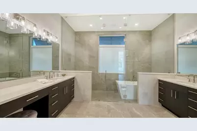 558 Venice Lane, Sarasota, FL 34242 - Photo 30