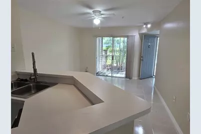 850 S Tamiami Trail #506, Sarasota, FL 34236 - Photo 10