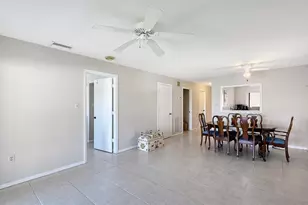 5207 Willow Links, Sarasota, FL 34235 - Photo 12