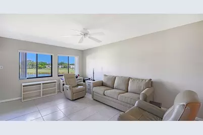 5207 Willow Links #34, Sarasota, FL 34235 - Photo 18