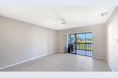 5207 Willow Links #34, Sarasota, FL 34235 - Photo 16