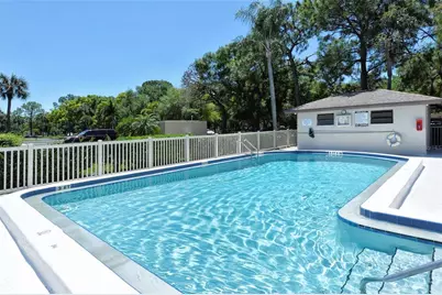 5207 Willow Links #34, Sarasota, FL 34235 - Photo 6