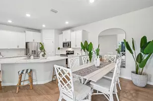 15728 8th Pl E, Bradenton, FL 34212 - Photo 8