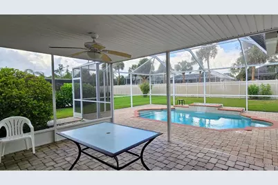 3801 Kingston Boulevard, Sarasota, FL 34238 - Photo 28