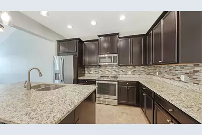 11824 Meadowgate Place, Bradenton, FL 34211 - Photo 8