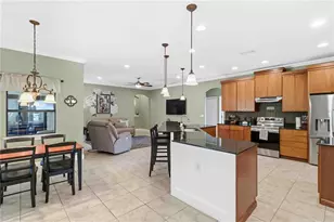 15458 Mulholland Rd, Parrish, FL 34219 - Photo 14