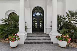 3129 Founders Club Dr, Sarasota, FL 34240 - Photo 4