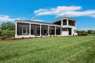 3129 Founders Club Dr, Sarasota, FL 34240 - Photo 58