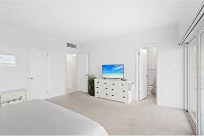 5830 Midnight Pass Road #T22, Sarasota, FL 34242 - Photo 14