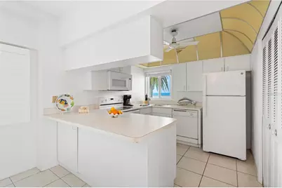 5830 Midnight Pass Road #T22, Sarasota, FL 34242 - Photo 18