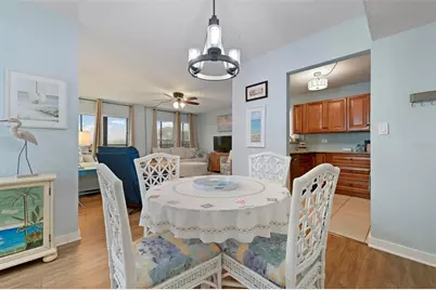 2901 26th Street W #303, Bradenton, FL 34205 - Photo 4