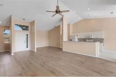 8976 Whitemarsh Avenue, Sarasota, FL 34238 - Photo 22