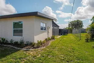 2144 Harbor Blvd, Port Charlotte, FL 33952 - Photo 16