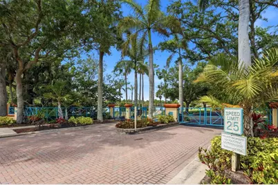 1740 Amberwynd Circle W, Palmetto, FL 34221 - Photo 54