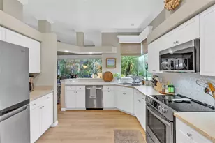 542 Misty Pine Dr, Venice, FL 34292 - Photo 20