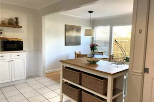 2403 Browning St, Sarasota, FL 34237 - Photo 12