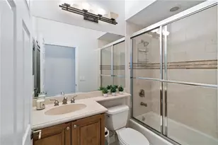 8843 17th Ave Cir NW, Bradenton, FL 34209 - Photo 18