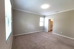 19353 Nearpoint Dr, Venice, FL 34292 - Photo 8