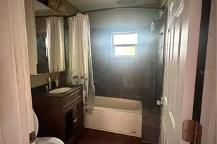 814 26th St W, Bradenton, FL 34205 - Photo 10