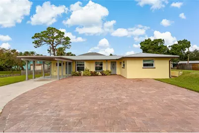 1675 Blakemore Lane, Sarasota, FL 34231 - Photo 1