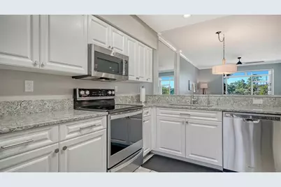 9641 Castle Point Drive #1214, Sarasota, FL 34238 - Photo 18