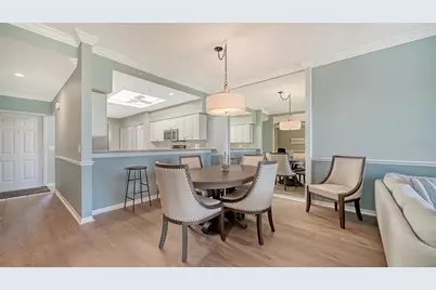 9641 Castle Point Drive #1214, Sarasota, FL 34238 - Photo 12