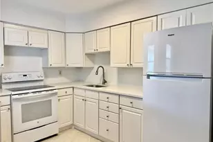 2221 Orange Blossom Ln, Bradenton, FL 34207 - Photo 2