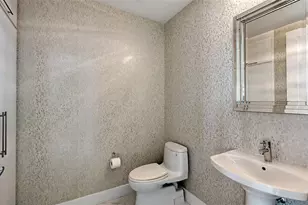 1155 N Gulfstream Ave, Sarasota, FL 34236 - Photo 30